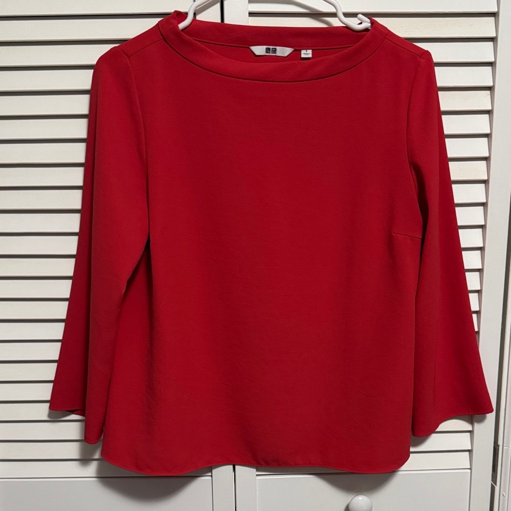 Uniqlo 3/4 Blouse Boat Neck 100% Polyester Orange